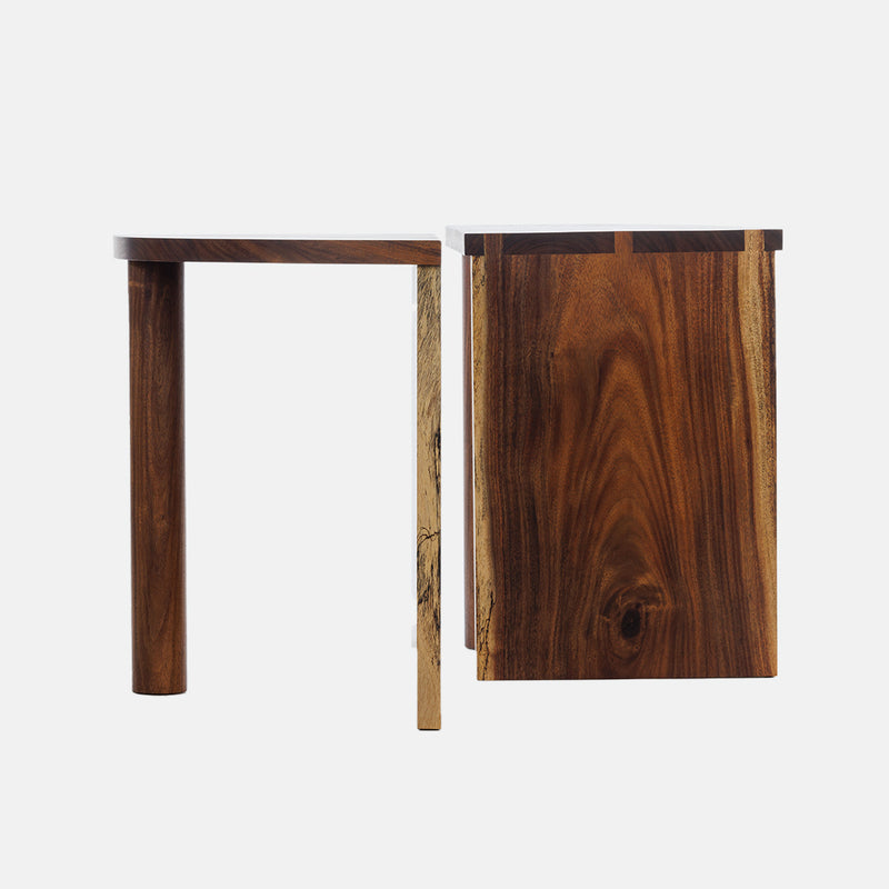 Quarto Table